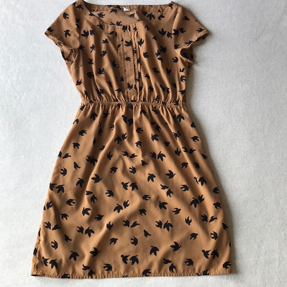 3/$15 Old Navy bird dress
